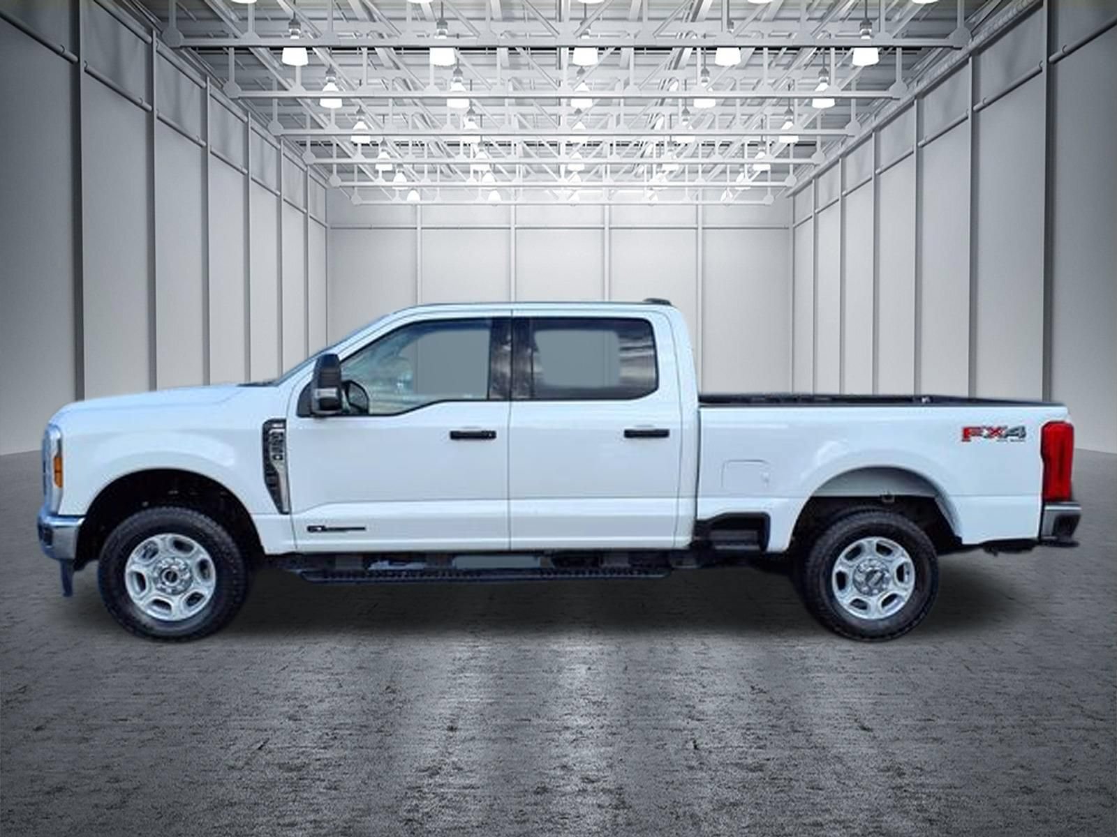 Used 2025 Ford F250 XLT w/ FX4 Off-Road Package AWD/4WD image 12