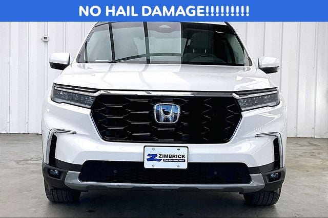 Certified 2023 Honda Pilot Touring image 3