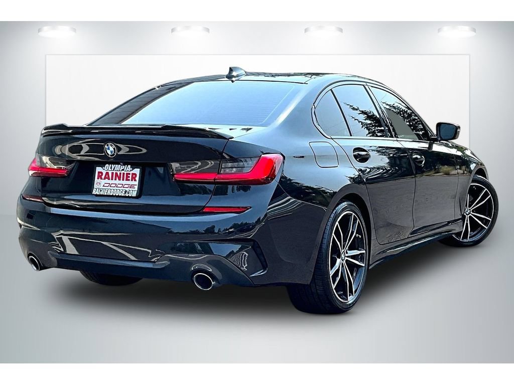 Used 2020 BMW 330i Sedan w/ M Sport Package RWD image 13