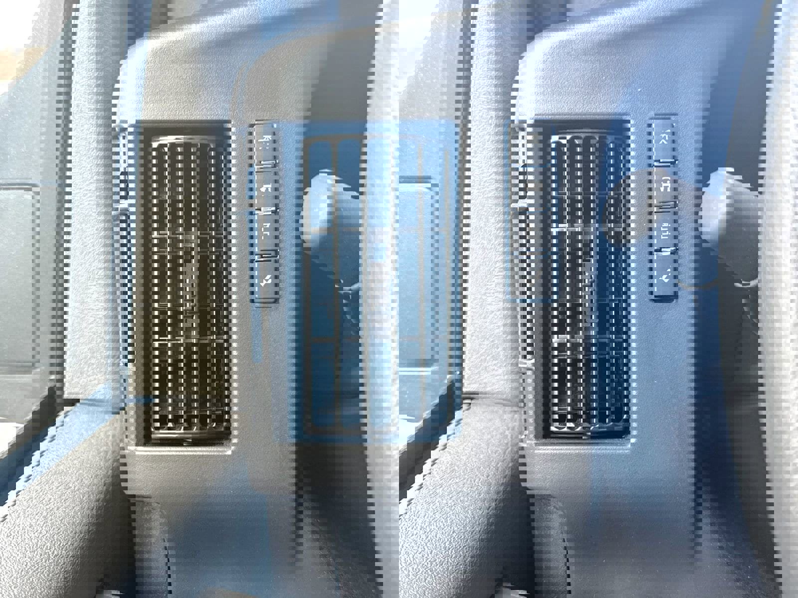 New 2025 Chevrolet Express 3500 w/ Power Convenience Package RWD image 35