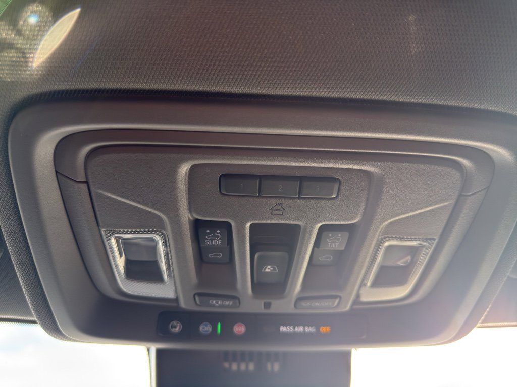 Used 2024 Chevrolet Silverado 2500 LT w/ Z71 Sport Edition image 24