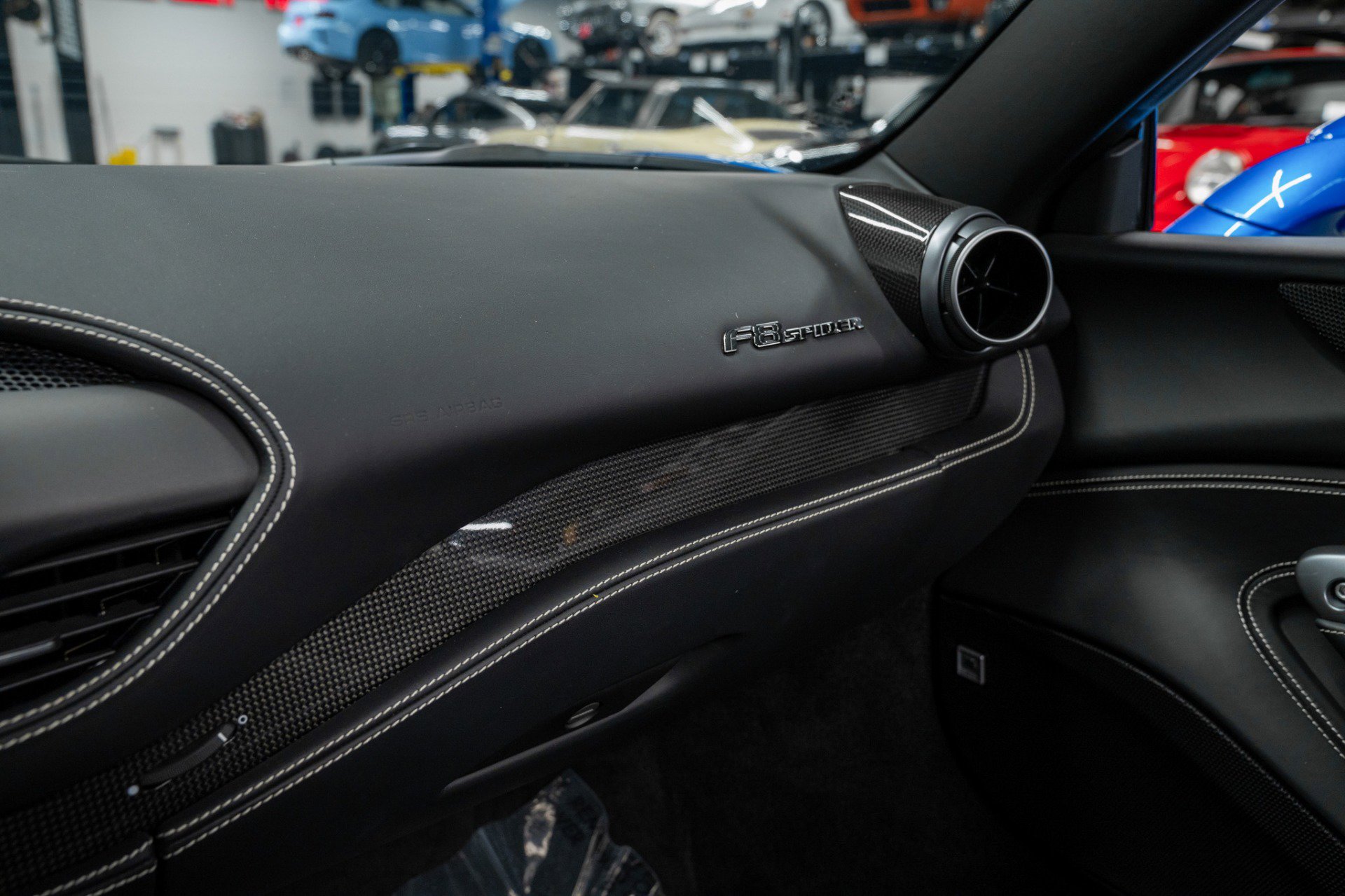 Used 2021 Ferrari F8 Tributo image 26