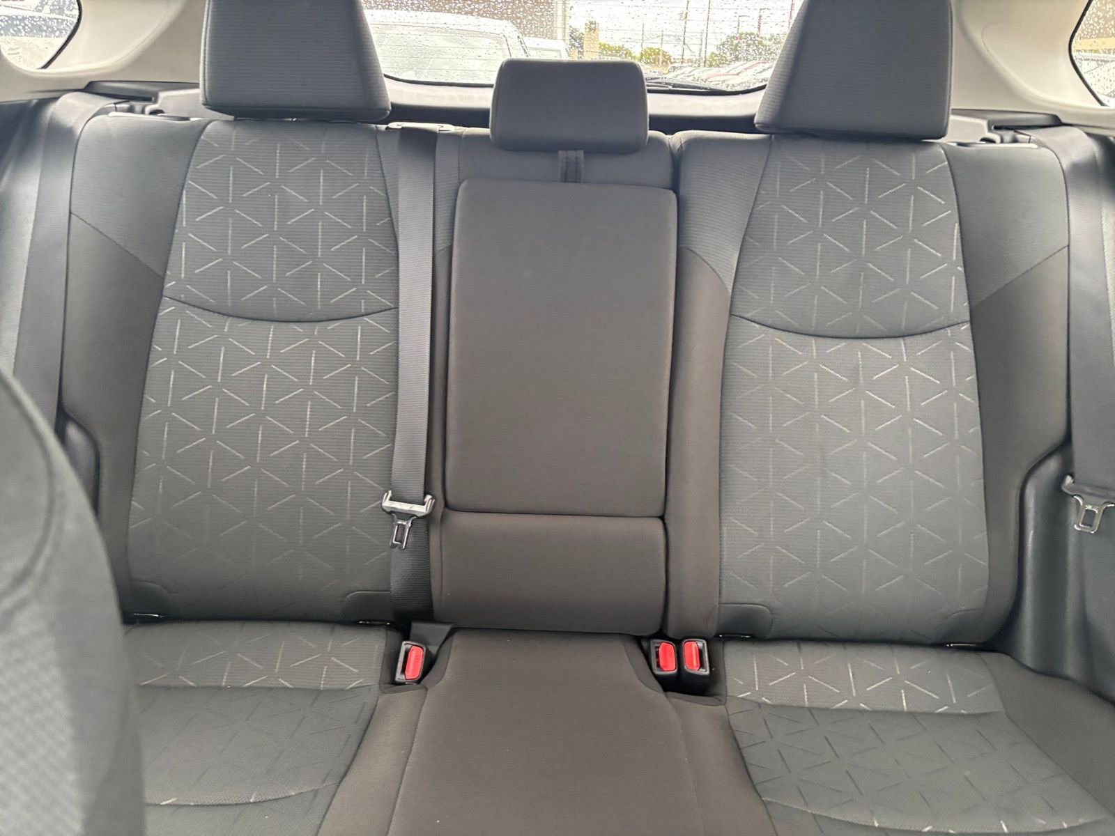 Used 2025 Toyota RAV4 XLE image 38