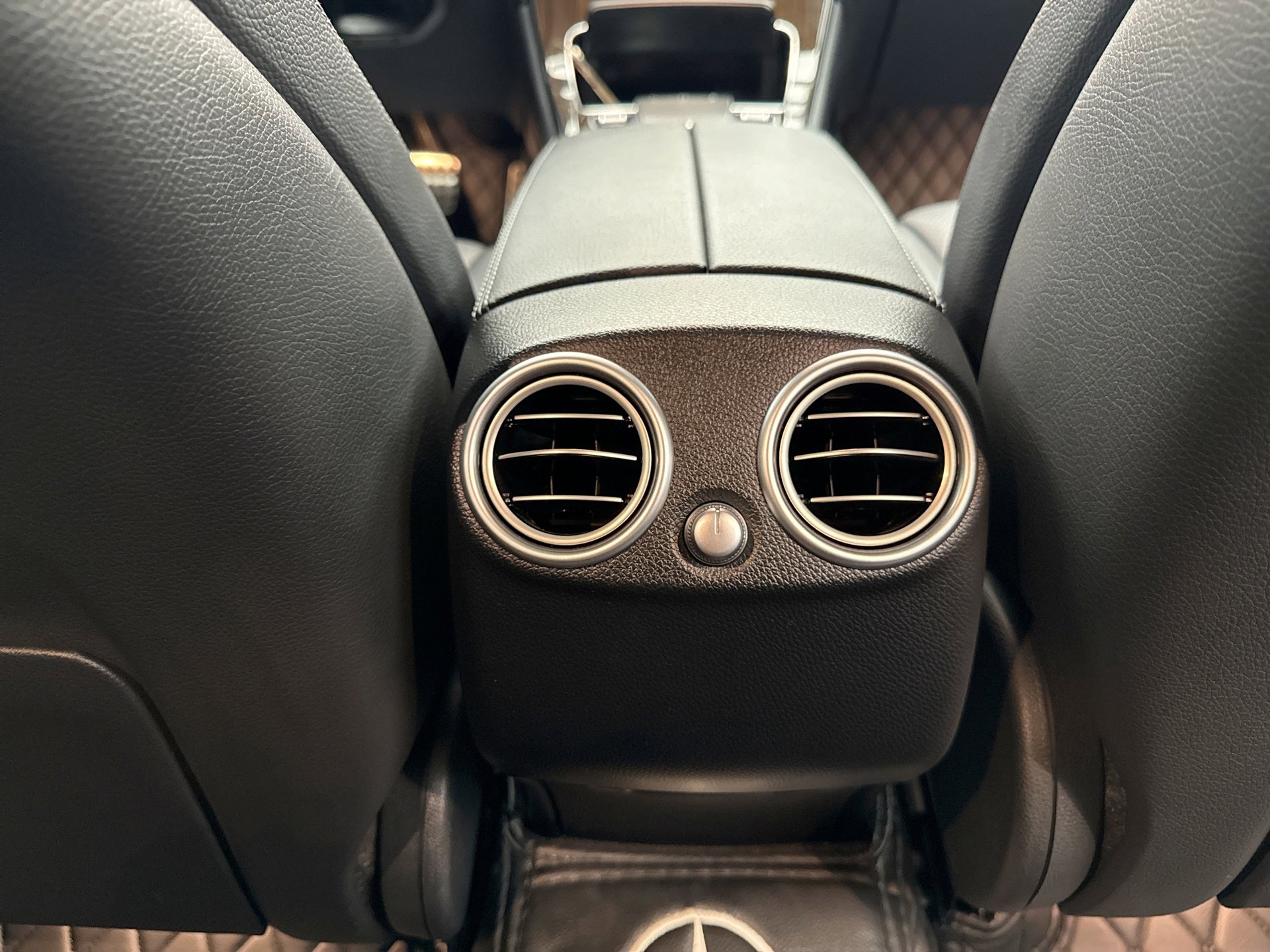 Used 2022 Mercedes-Benz GLC 300 4MATIC image 19