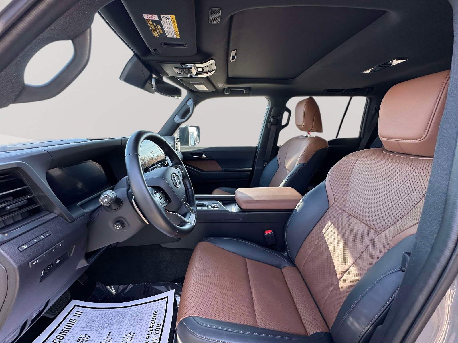 Used 2025 Lexus GX 550 image 23