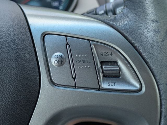 Used 2013 Hyundai Tucson GLS FWD image 24