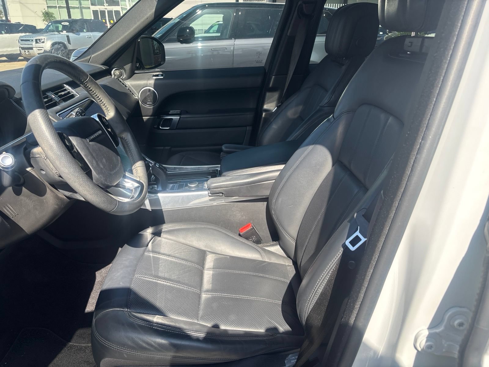 Used 2020 Land Rover Range Rover Sport HSE AWD/4WD image 12