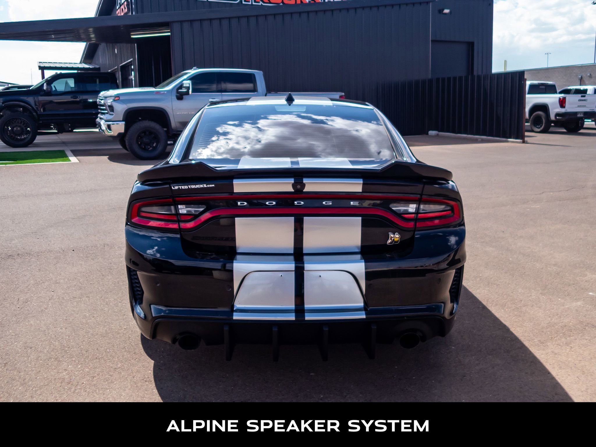 Used 2021 Dodge Charger Scat Pack RWD image 6