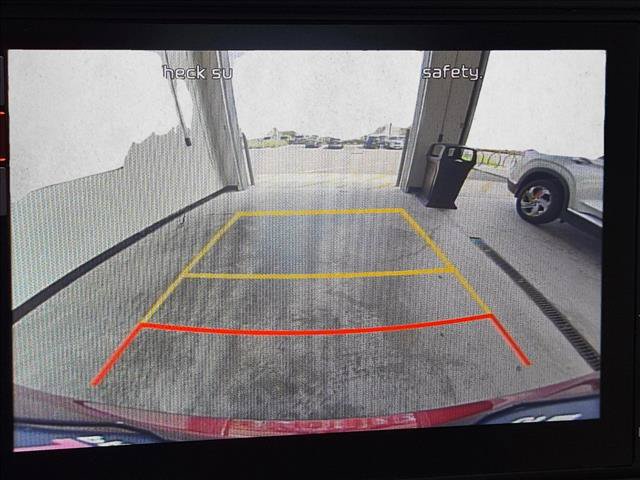 Used 2024 Kia Carnival LX FWD image 12