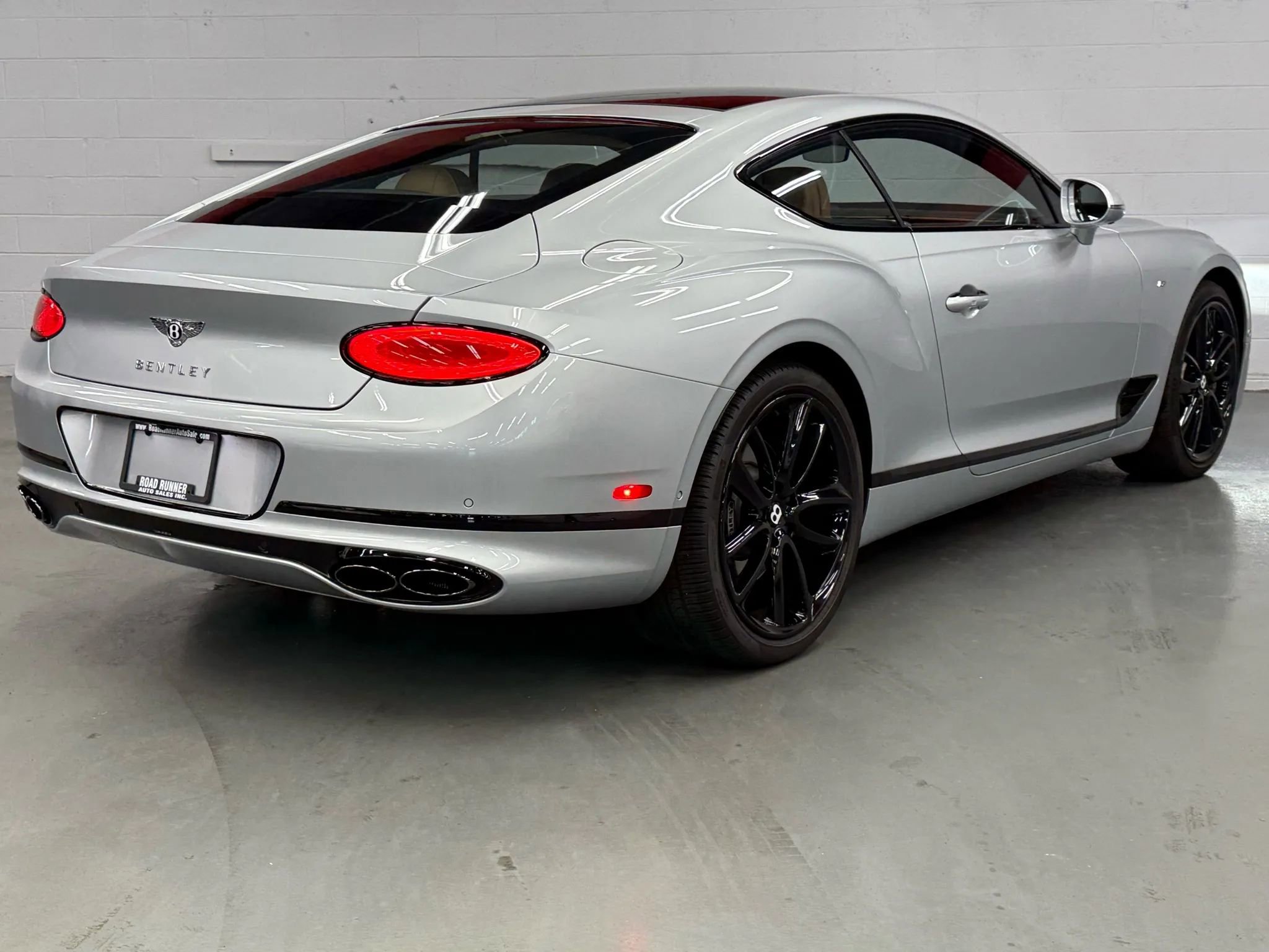 Used 2022 Bentley Continental GT image 19