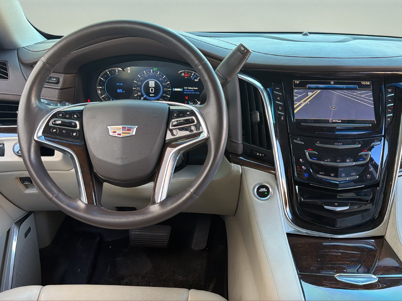 Used 2017 Cadillac Escalade Premium Luxury RWD image 15