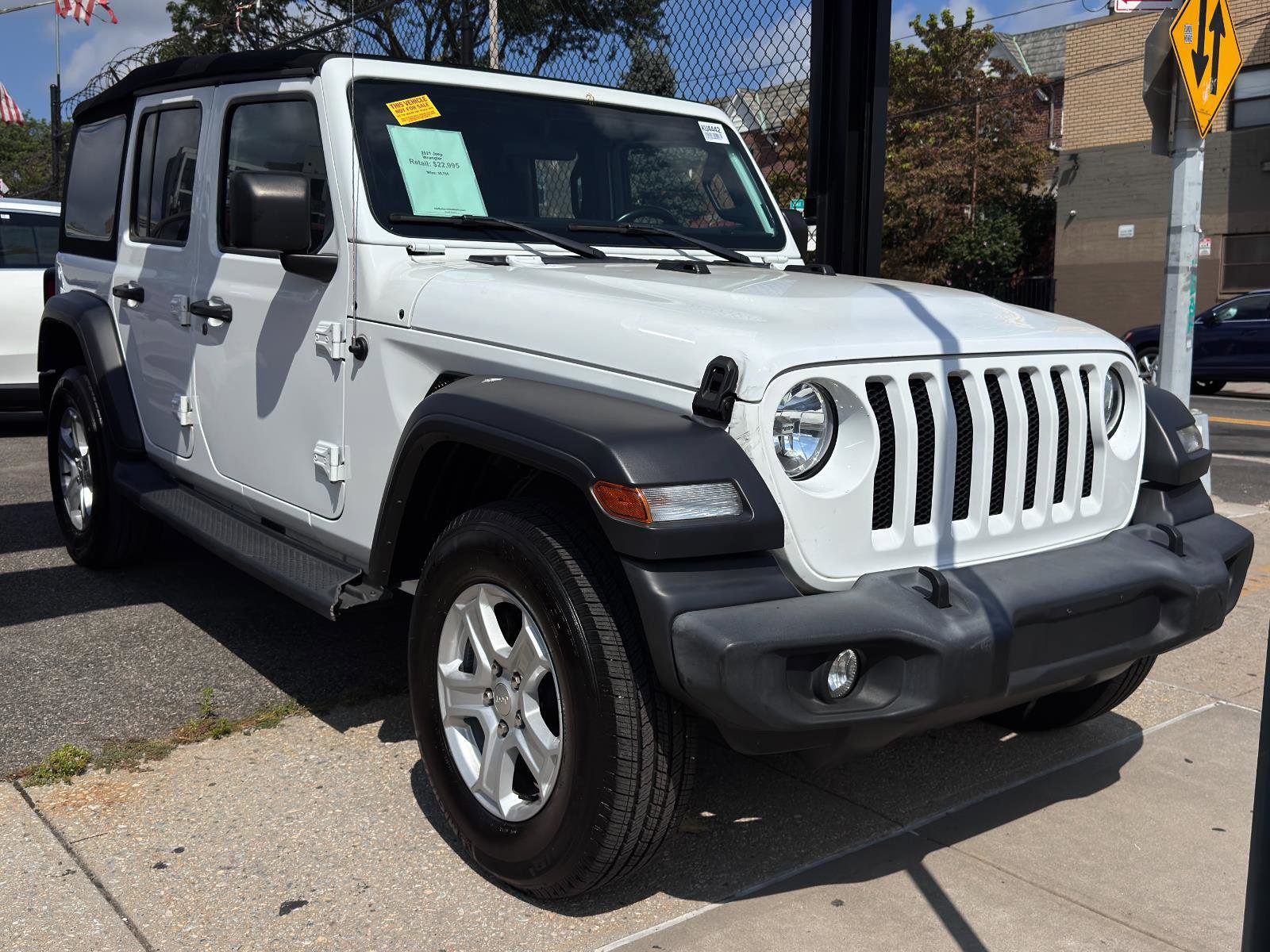 Used 2021 Jeep Wrangler Unlimited Sport S image 3