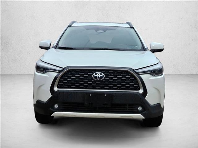 Used 2023 Toyota Corolla Cross XLE w/ Convenience Package FWD video 2