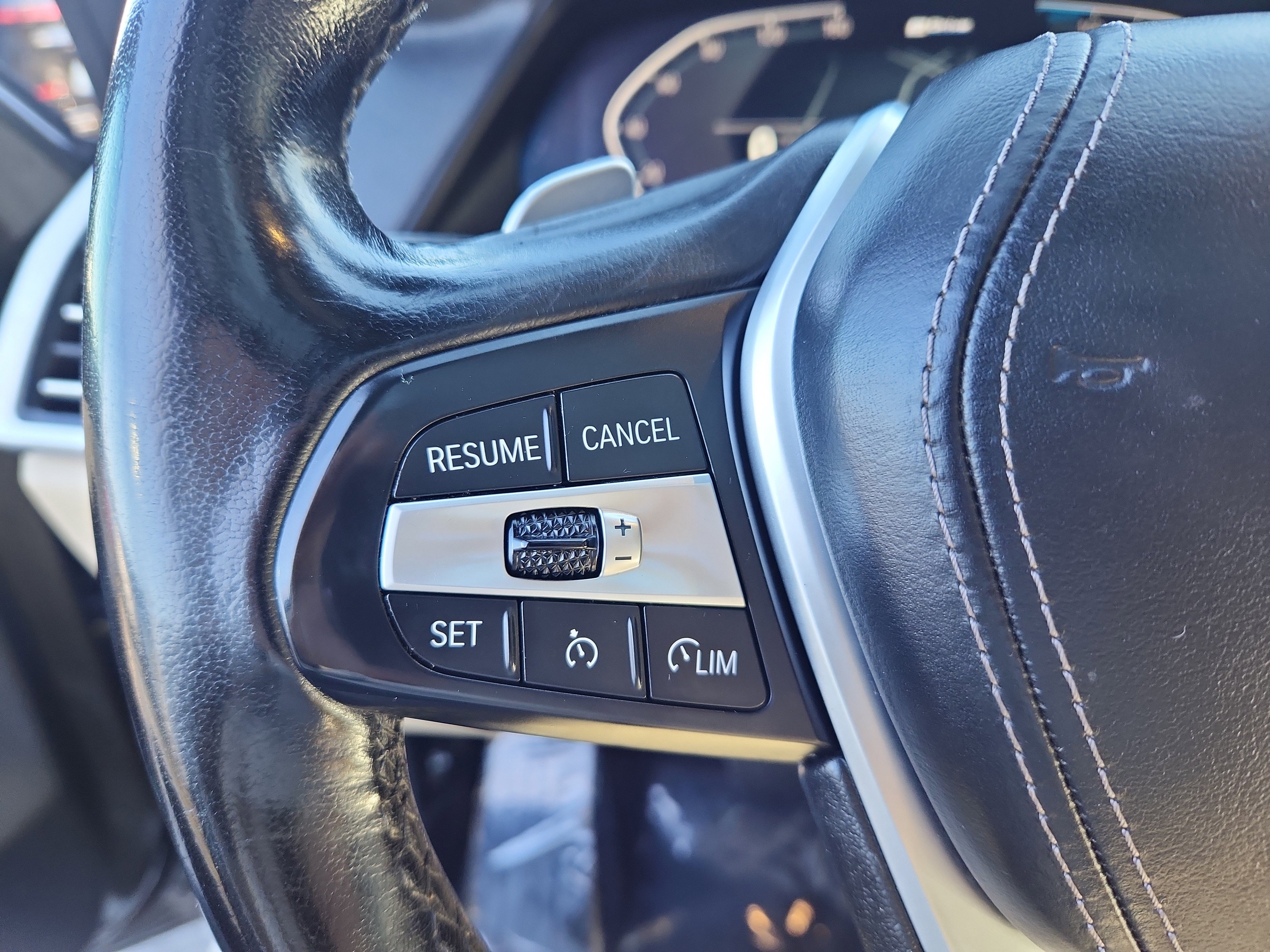 Used 2022 BMW X5 xDrive45e w/ Climate Comfort Package image 19