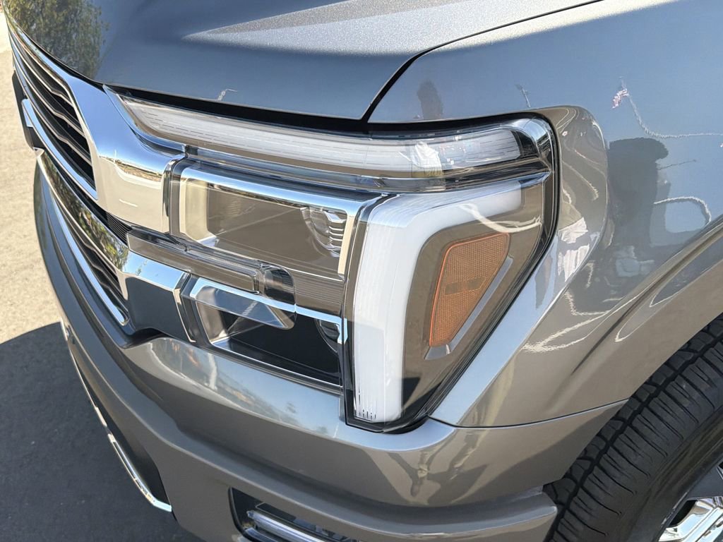 Certified 2025 Ford F150 King Ranch w/ FX4 Off-Road Package AWD/4WD image 8