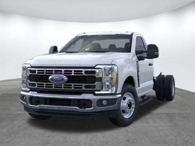New 2026 Ford F350 XL w/ XL Chrome Package image 2