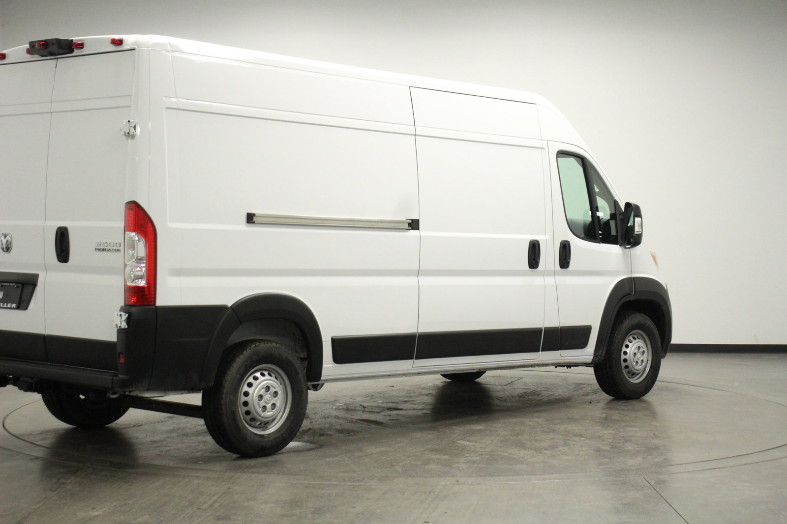 New 2025 RAM ProMaster 2500 w/ Power Group image 8