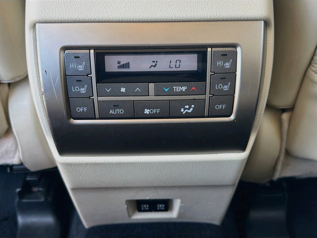 Used 2020 Lexus GX 460 Premium w/ Premium Package AWD/4WD image 23