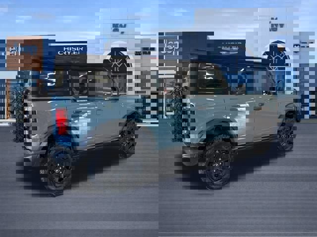 Used 2023 Ford Bronco Black Diamond image 8