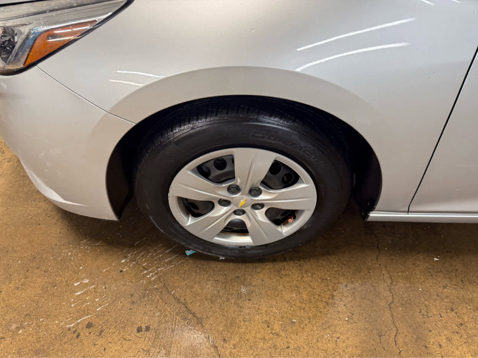 Used 2018 Chevrolet Cruze LS image 4