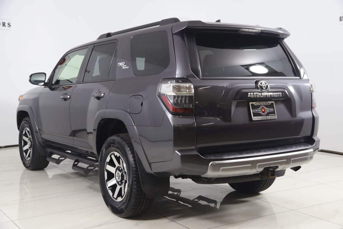 Used 2021 Toyota 4Runner TRD Off-Road Premium AWD/4WD image 4