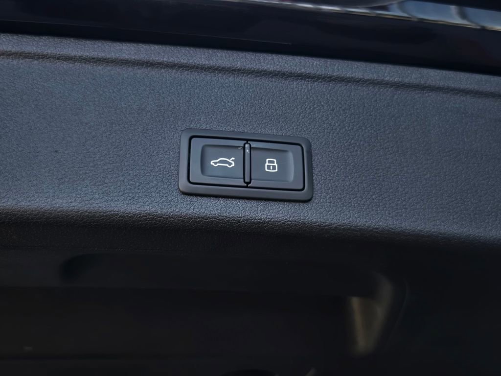 Used 2023 Audi A4 2.0T allroad Premium Plus image 34