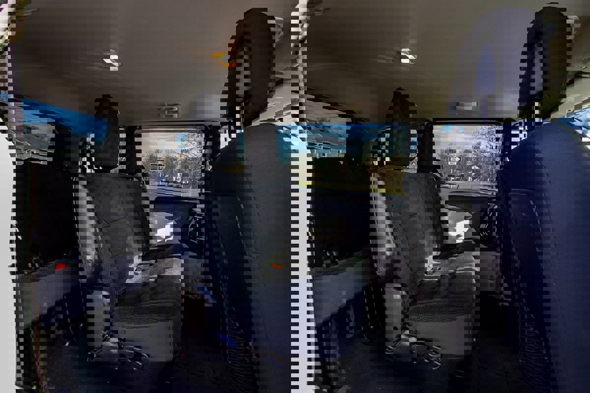 Used 2019 Dodge Grand Caravan SE image 23