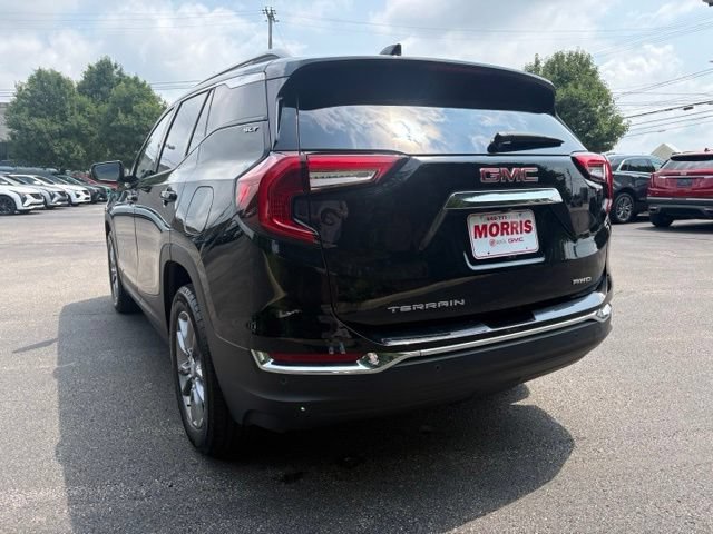Certified 2024 GMC Terrain SLT w/ Infotainment Package II AWD/4WD image 3