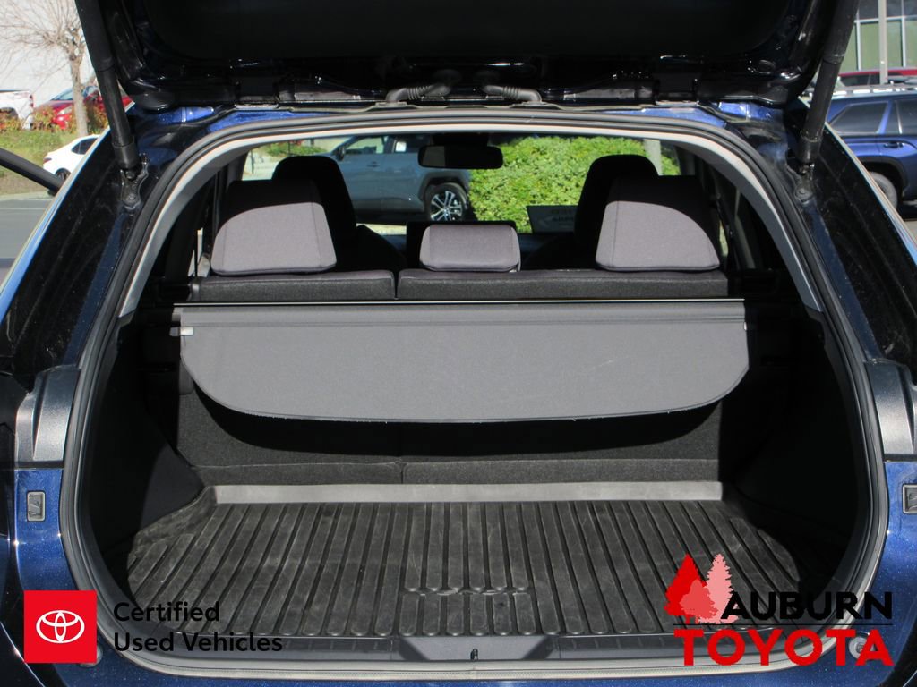 Certified 2024 Toyota Venza LE image 6