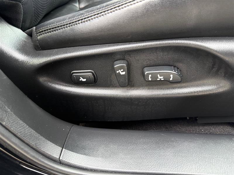 Used 2011 INFINITI M37 x w/ Premium Pkg image 16