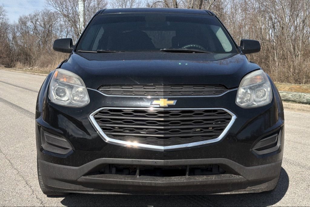 Used 2017 Chevrolet Equinox LS image 26