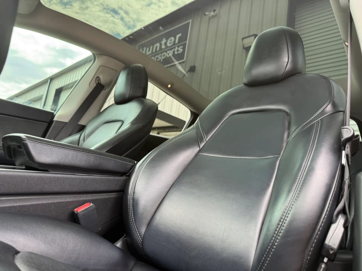 Used 2021 Tesla Model Y Long Range AWD/4WD image 19