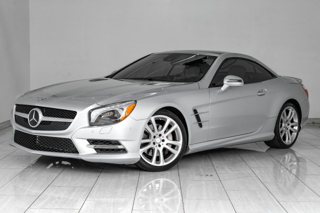 Used 2015 Mercedes-Benz SL 400 image 8