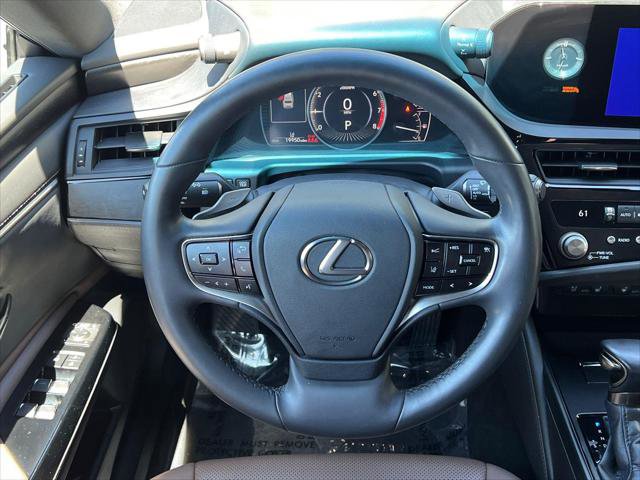 Certified 2023 Lexus ES 350 w/ Premium Package FWD image 23