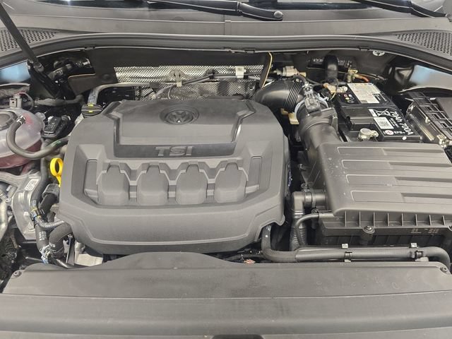 Used 2024 Volkswagen Tiguan Wolfsburg Edition FWD image 38
