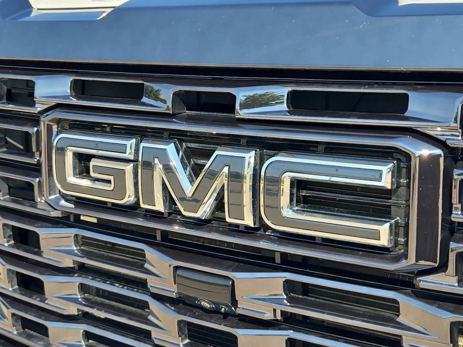 Used 2024 GMC Sierra 3500 Denali Ultimate AWD/4WD image 11