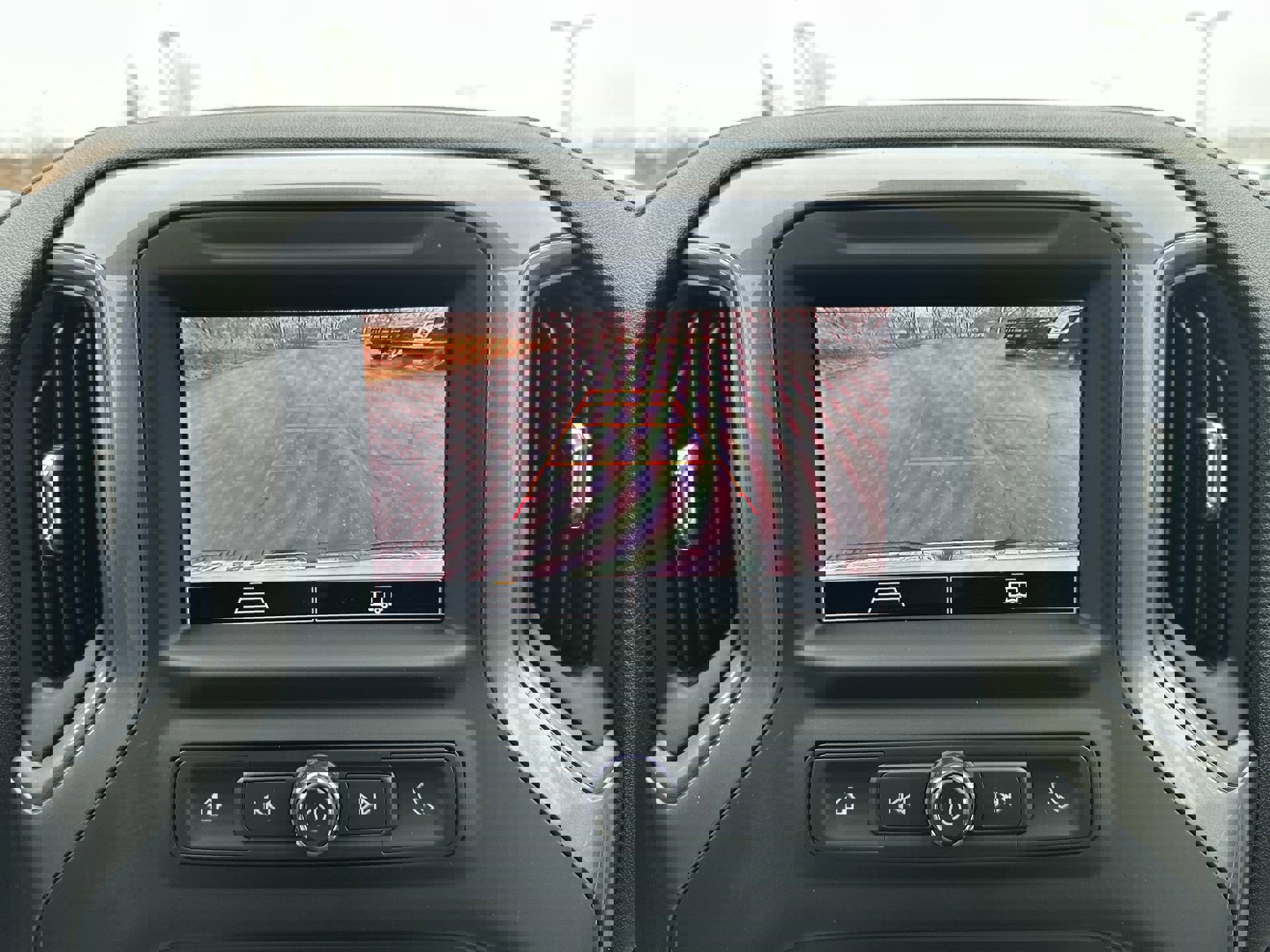 New 2026 GMC Sierra 2500 Pro w/ Convenience Package image 17