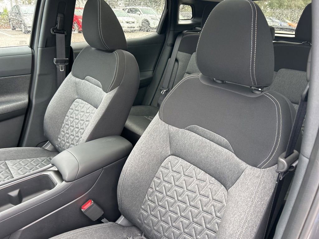 New 2026 Nissan Kicks SV w/ SV Premium Package FWD image 20