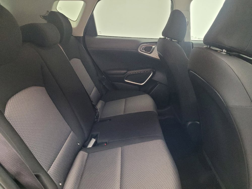 Used 2023 Kia Soul LX w/ Option Group 015 image 19