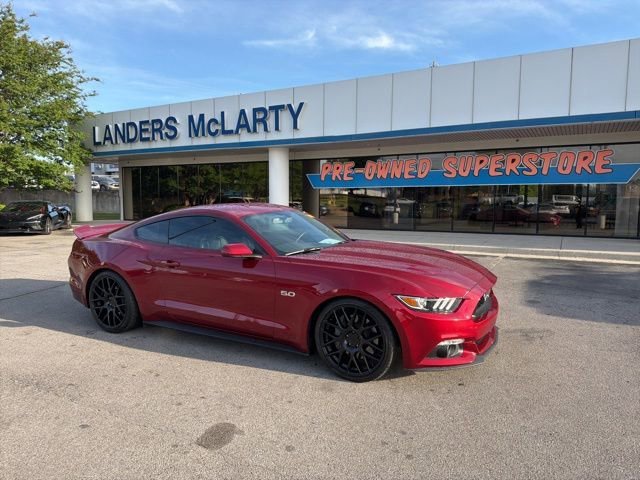 Used 2016 Ford Mustang GT RWD image 1