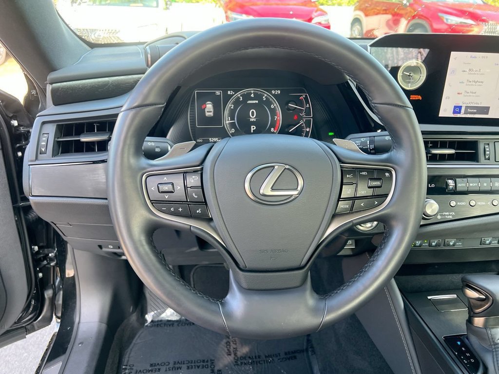 Certified 2025 Lexus ES 350 w/ Premium Package FWD image 13