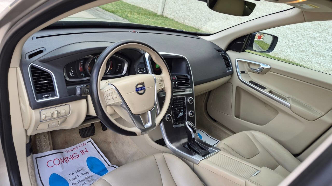 Used 2015 Volvo XC60 T5 Premier FWD image 29