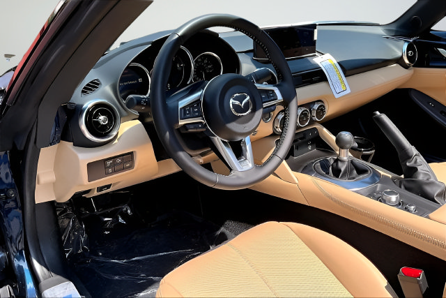 New 2026 MAZDA MX-5 Miata Grand Touring RWD image 7
