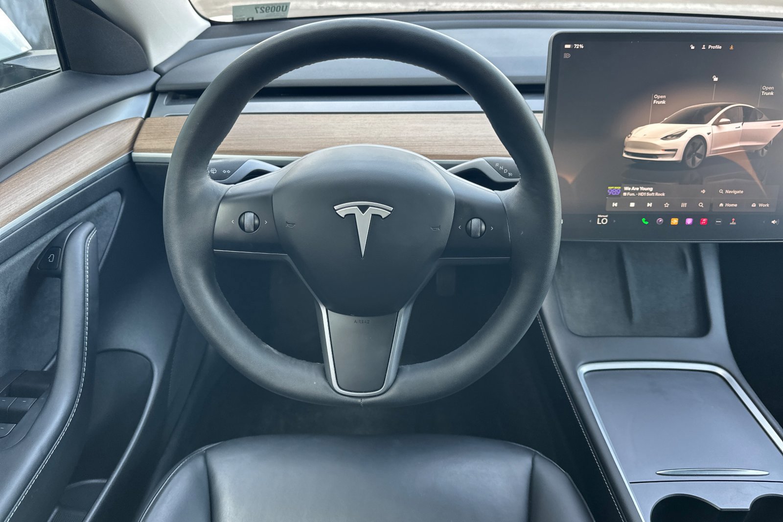 Used 2023 Tesla Model 3 Standard Range image 14