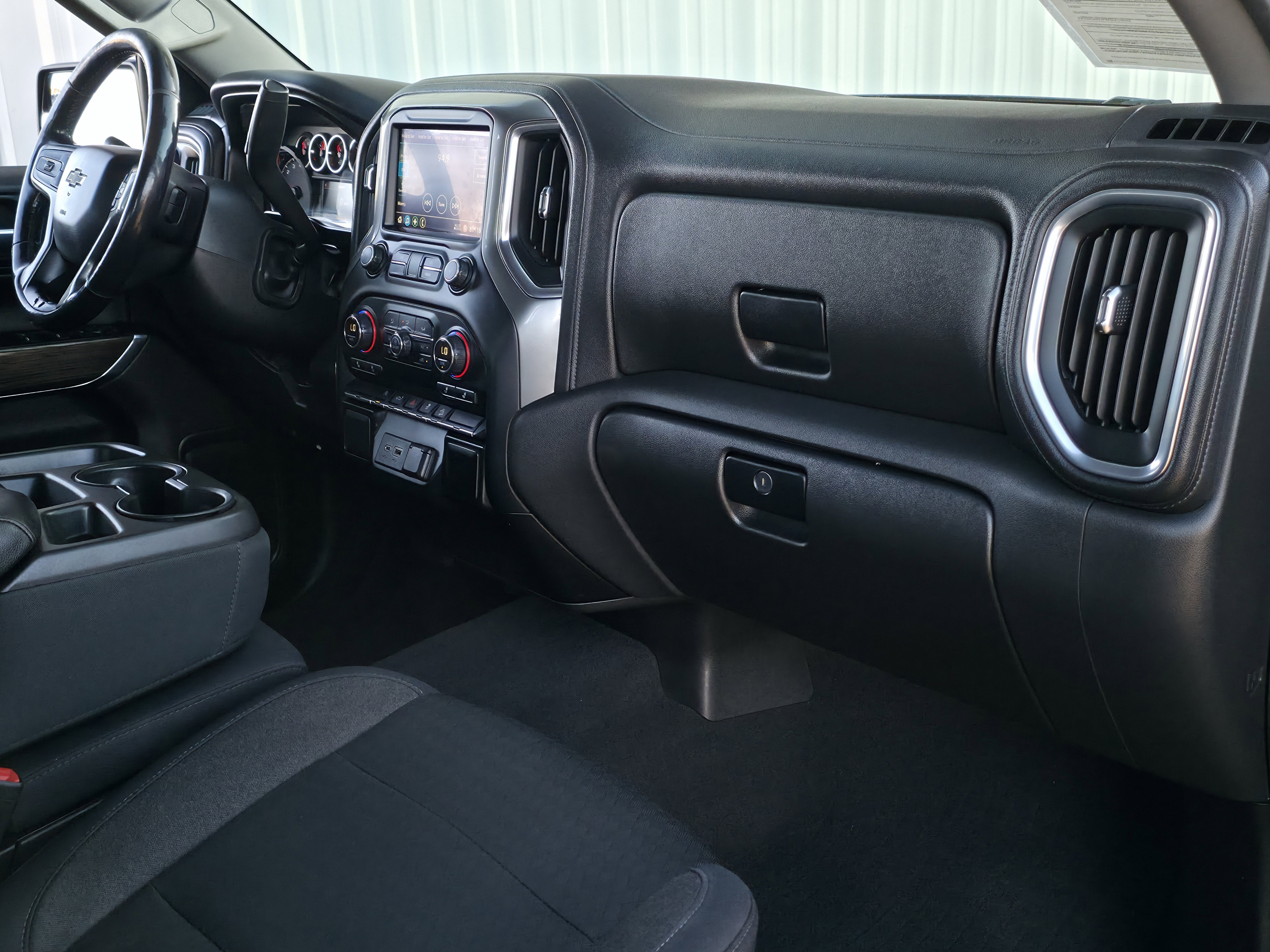 Used 2019 Chevrolet Silverado 1500 LT Trail Boss w/ Convenience Package image 30