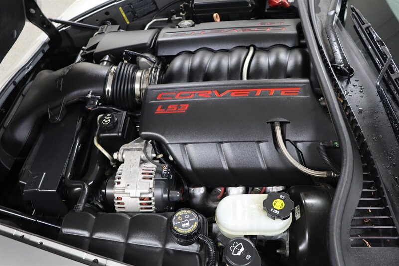 Used 2008 Chevrolet Corvette Coupe w/ Preferred Equipment Group RWD image 25