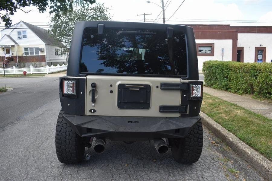 Used 2018 Jeep Wrangler Unlimited Sport S image 6