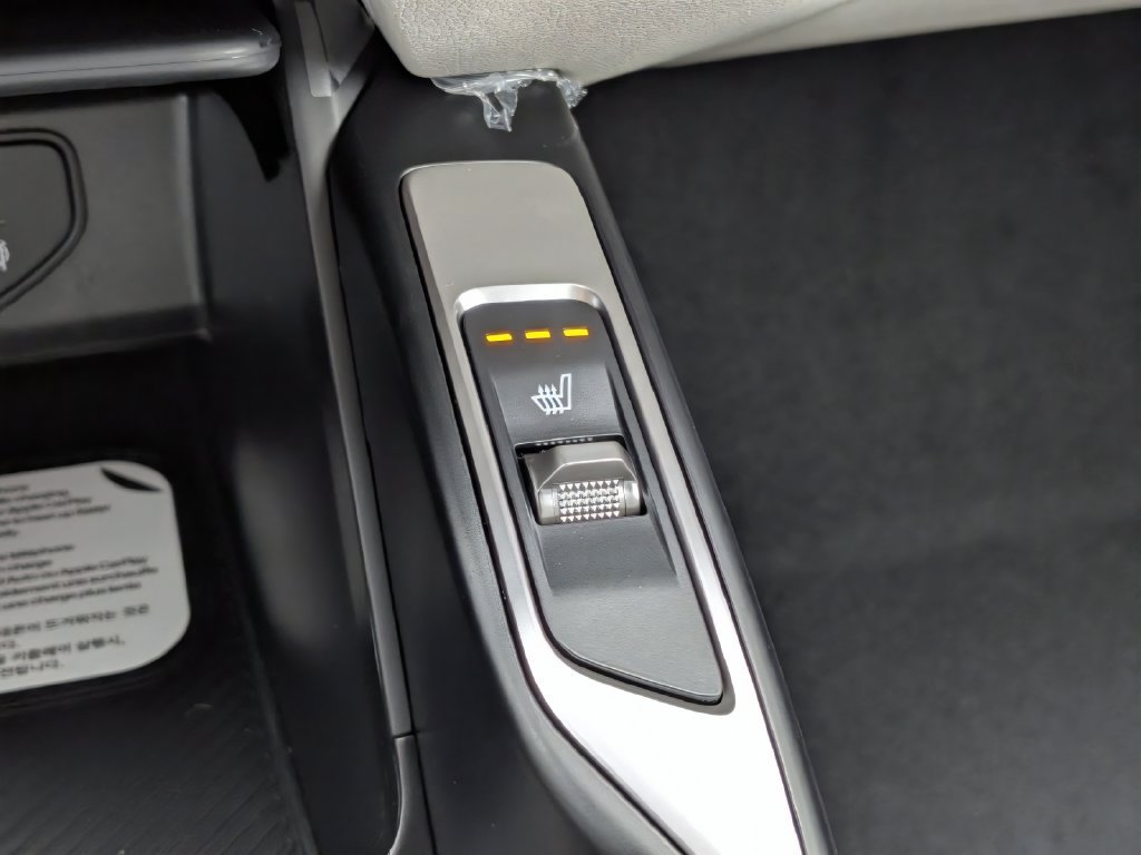New 2026 Kia Sorento EX FWD image 24