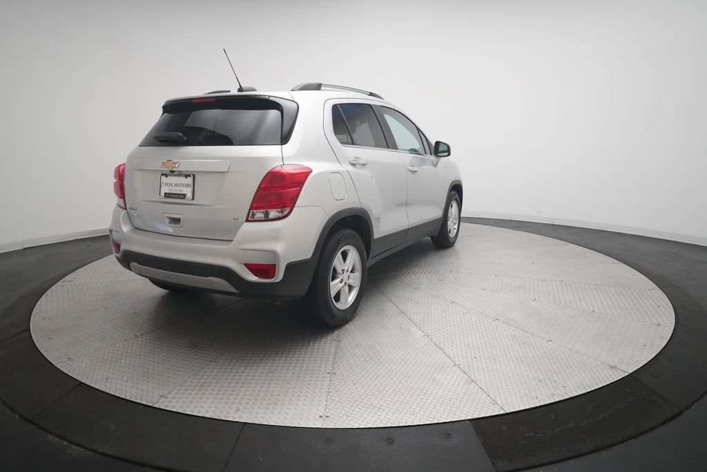 Used 2020 Chevrolet Trax LT w/ LT Convenience Package FWD image 34