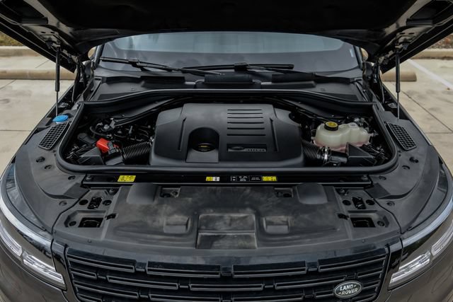 Used 2025 Land Rover Range Rover Sport SE AWD/4WD image 59